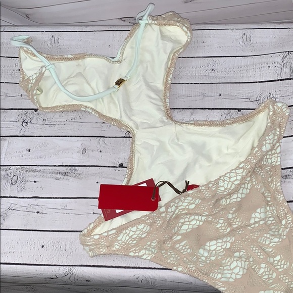 🔥Tigerlily Crotchet Lace Monokini NWT - Picture 7 of 7